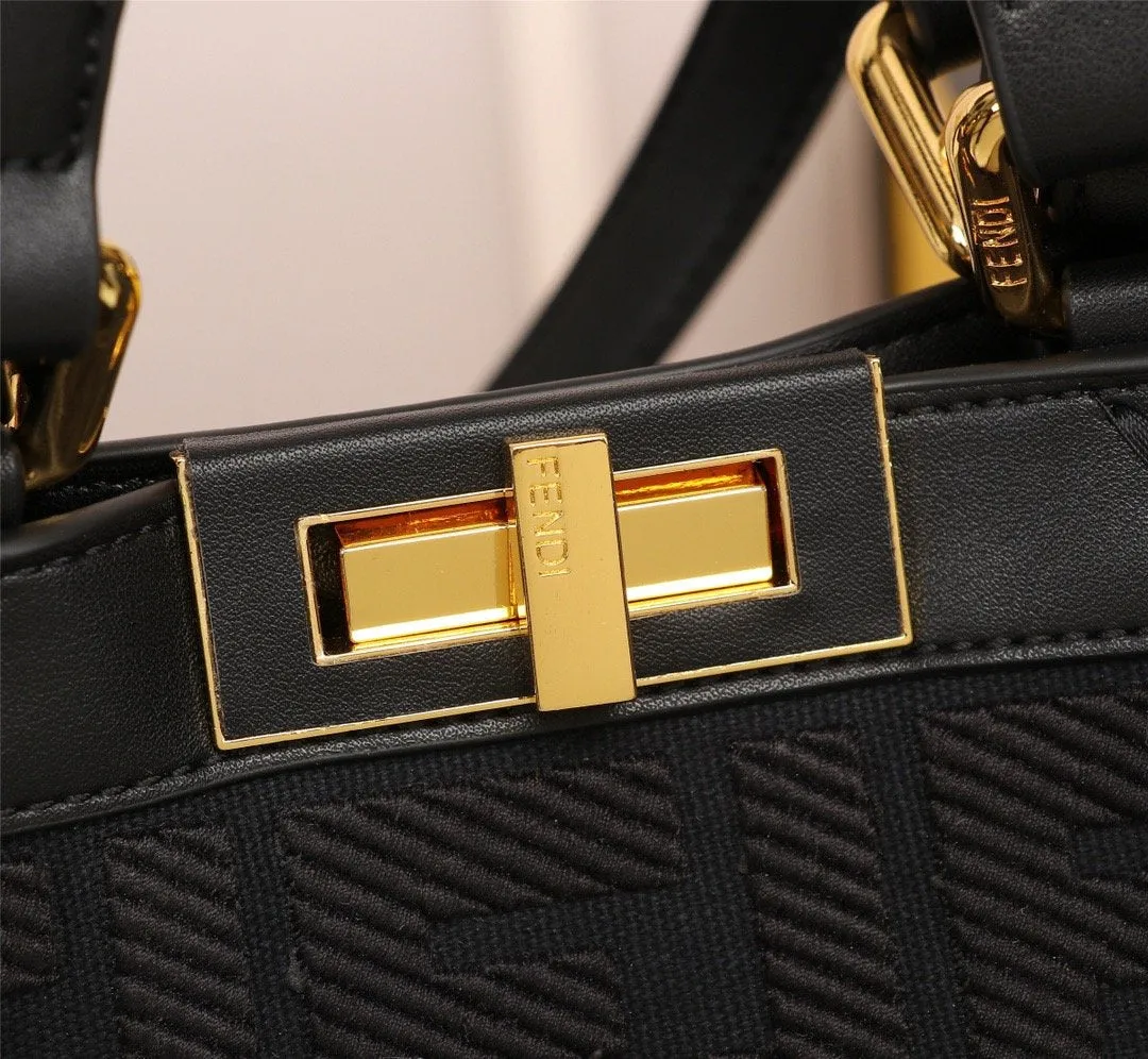 EN   Designer bags by Fendi 085