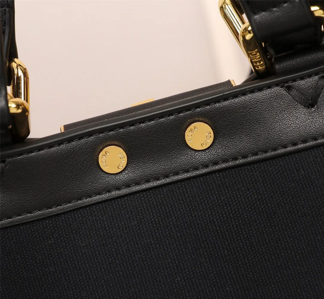 EN   Designer bags by Fendi 085