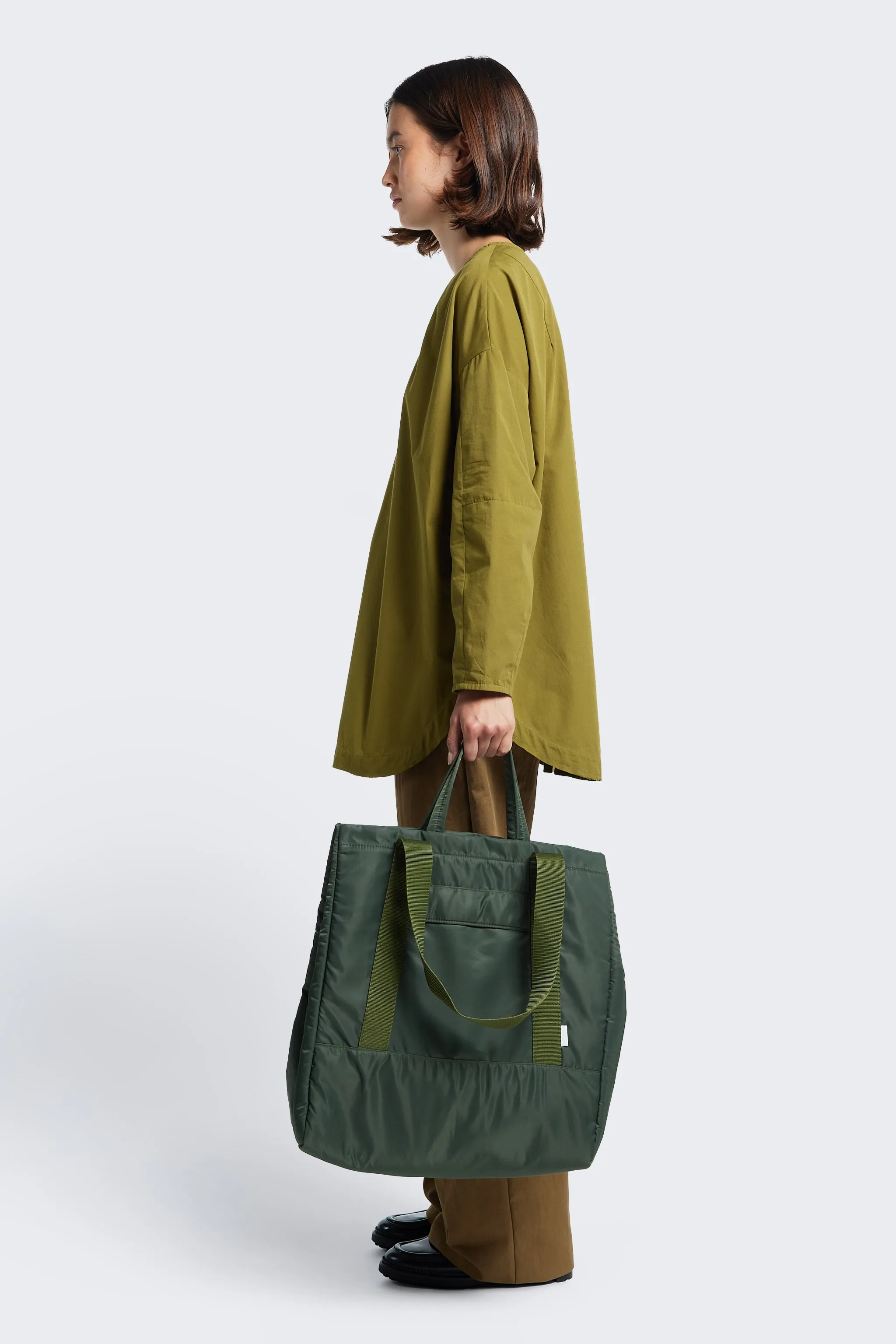 Influx Padded Bag Olive