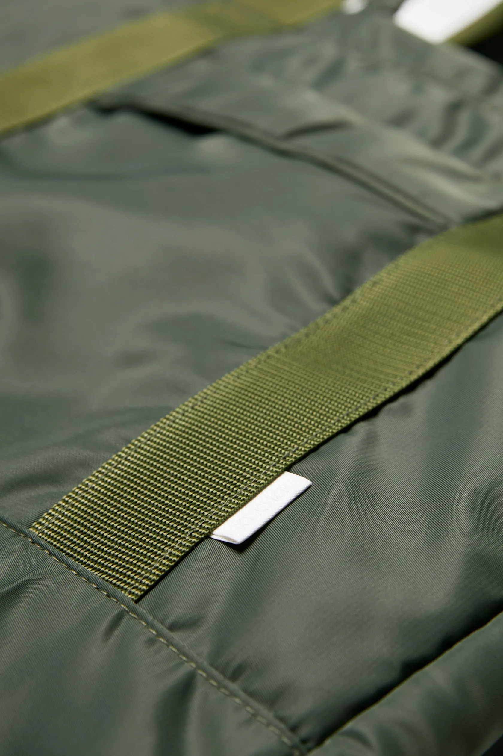 Influx Padded Bag Olive